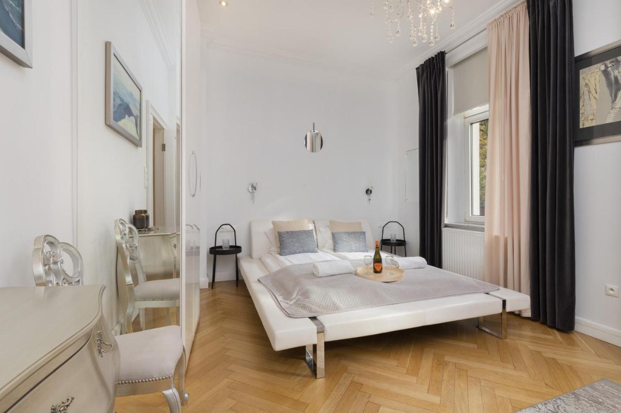 Stylish Apartment Parkowa โซพอต ภายนอก รูปภาพ